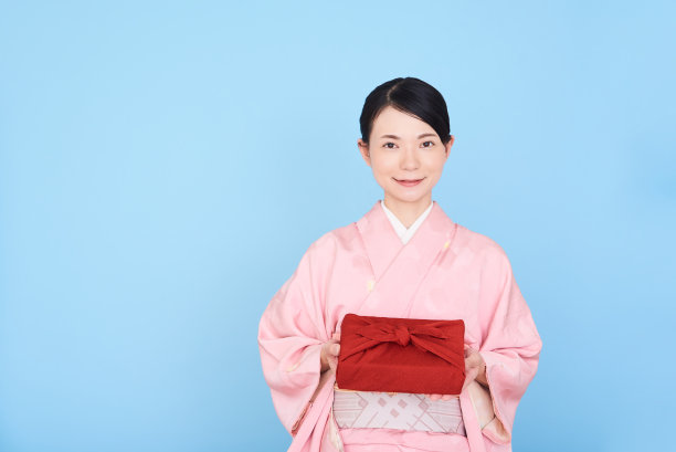 仅日本人