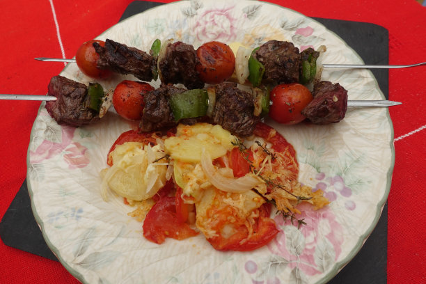 烤肉串,串肉签,格子烤肉