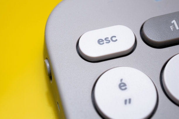 esc