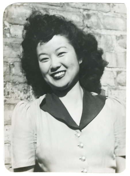 1946