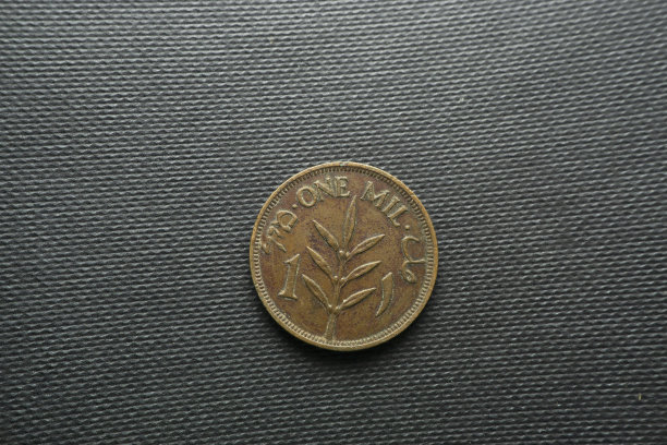 1937