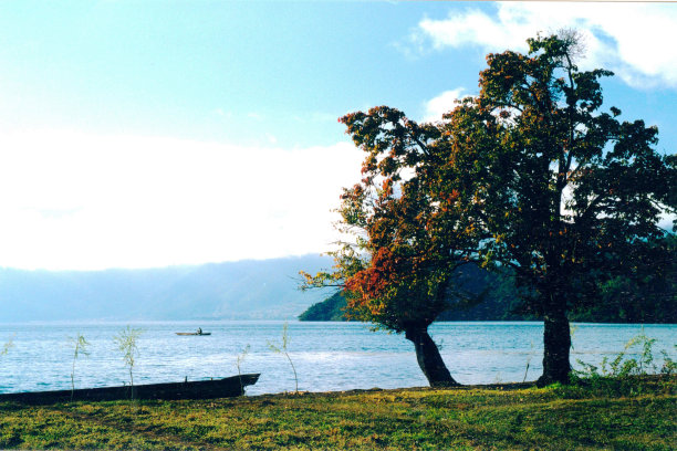 泸沽湖风景摄影图