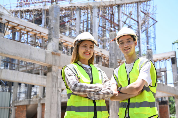 培养建设者接班人