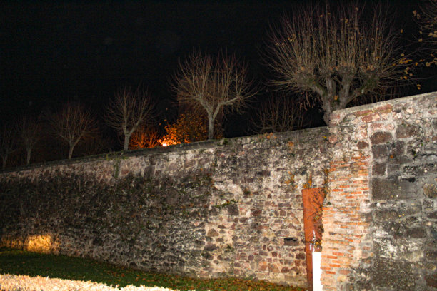 中世纪法国砖墙