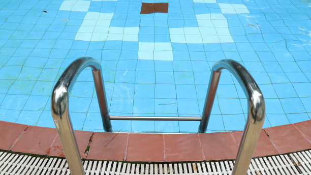 泳池扶手