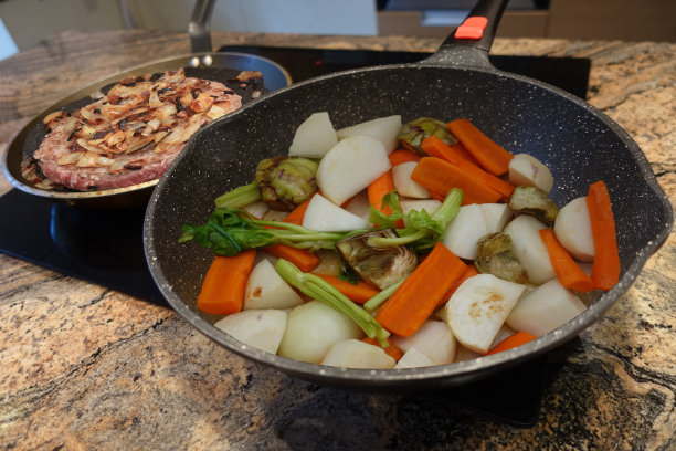 芹菜炒肉沫