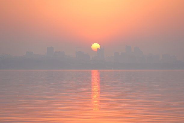 东湖景色