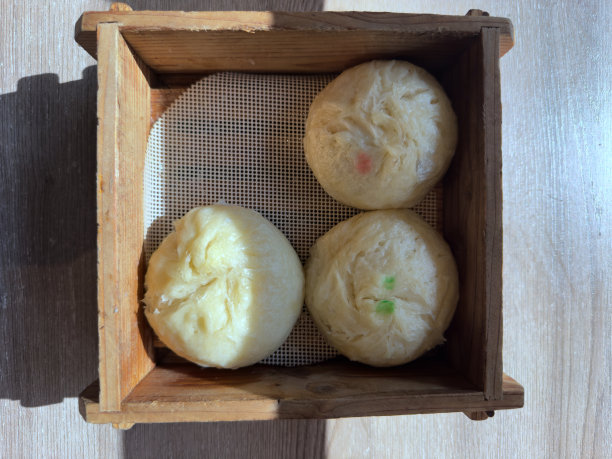 小笼蒸饺