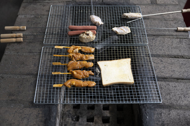 烤羔羊肉