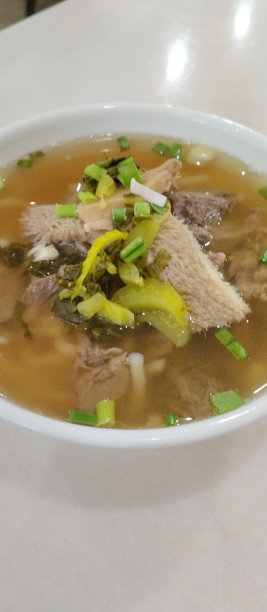 米粉,肉汁,煮熟