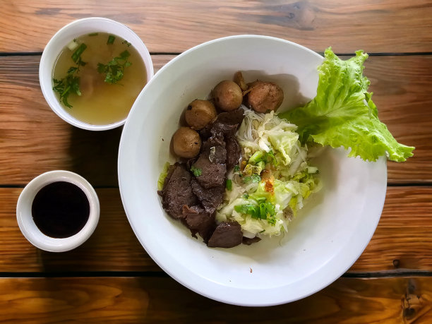 烤肉餐,格子烤肉,烤的