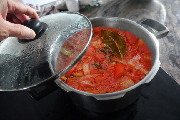 意大利食品,番茄沙司,锅