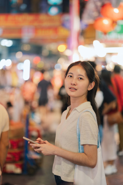 泰国,仅一个青年女人,图像信息