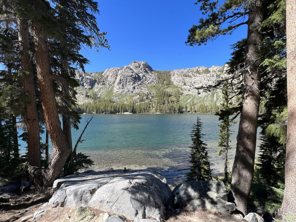 太平洋山脊步道,猛犸湖,加利福尼亚内华达山脉