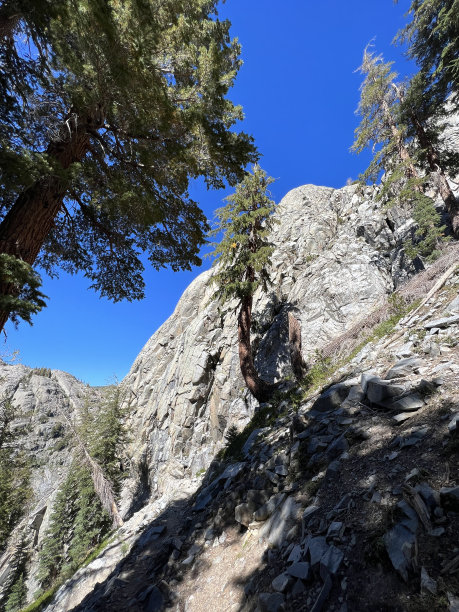 太平洋山脊步道,加利福尼亚内华达山脉,猛犸湖