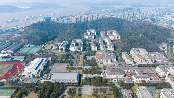 浙江著名大学