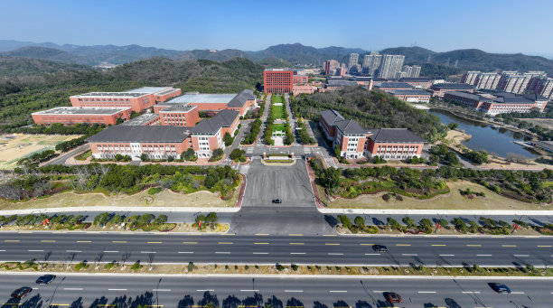浙江著名大学