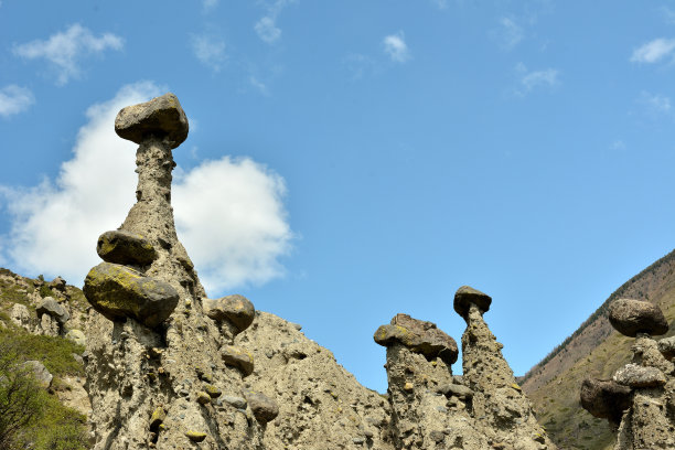蘑菇石墙