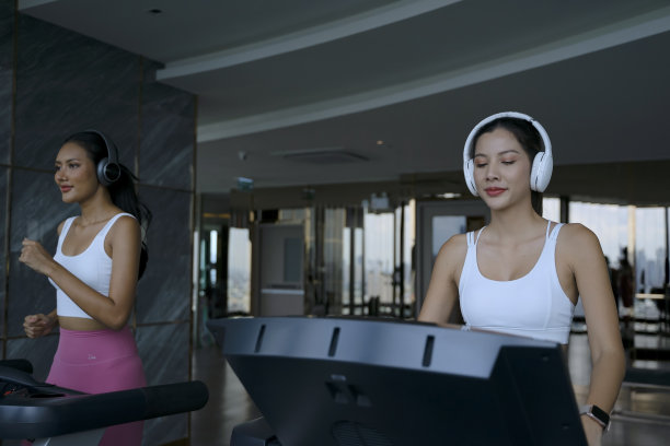 健身俱乐部门头