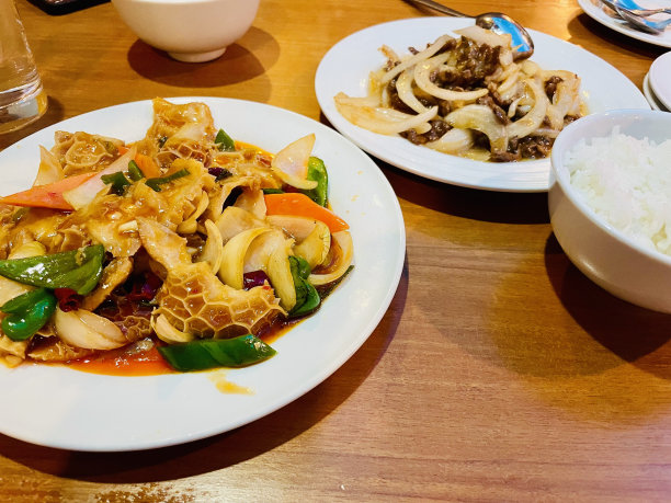 爆炒牛肚