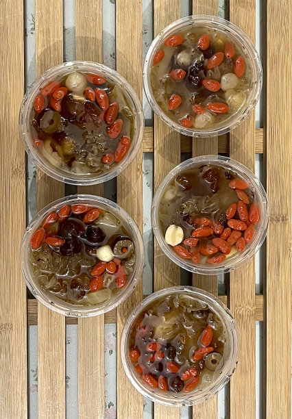 黑豆花