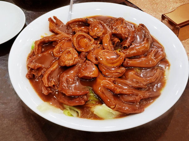 红烧鲍鱼