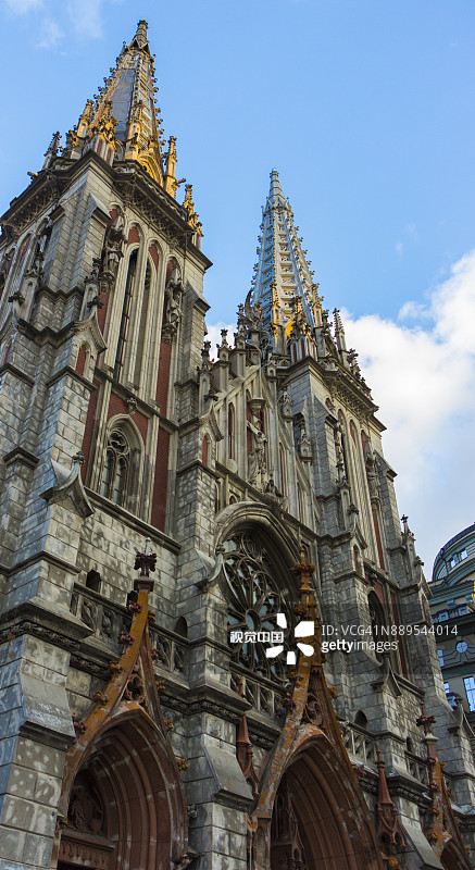 哥特式建筑的天主教大教堂外观
