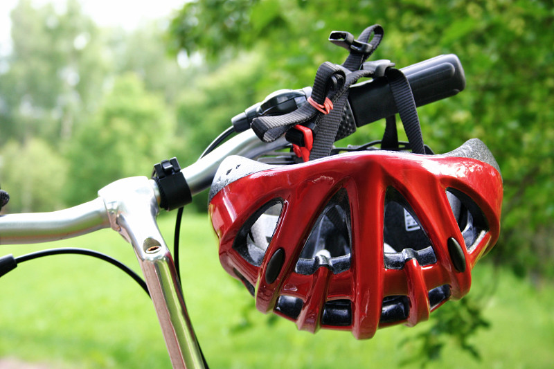 自行车头盔,运动头盔,头盔,安全帽,安全的,骑自行车,自行车,水平画幅,夏天,红色
