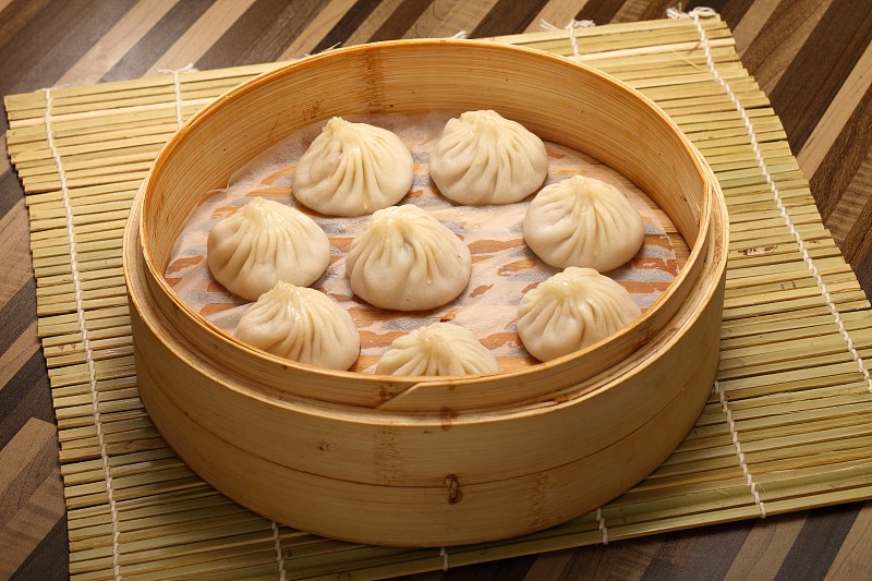 中式小笼包,小的,塞满了的,蔬菜,猪肉,蒸锅,饺子,开胃品,家庭生活,饮料