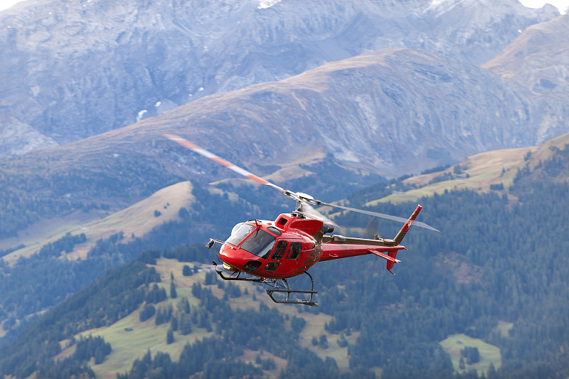 直升机,红色,山谷,直升机旋翼,医疗直升飞机,伯尔尼省,本尼斯阿尔卑斯山,水平画幅,户外,交通方式