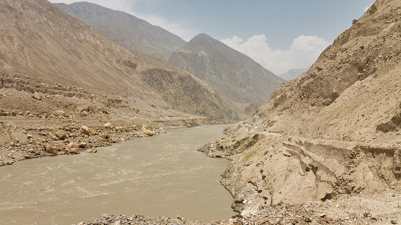 西北印度河,巴基斯坦,狂怒的,喀喇昆仑公路,吉尔吉特,印度河,喀喇昆仑山,丝绸之路,水,褐色