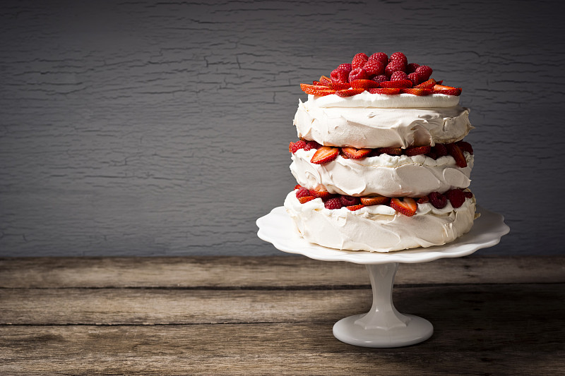 帕夫洛娃蛋糕,草莓,覆盆子,多层效果,留白,多层蛋糕,蛋糕台,蛋糕,生奶油,澳大利亚文明
