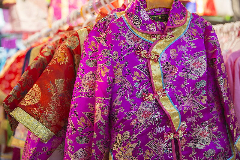 纺织品,丝绸,衣架,旗袍,服装店,街市,水平画幅,无人,纪念品,东亚