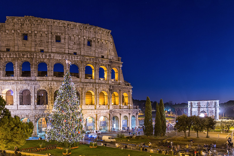 夜晚,圣诞树,罗马圆形剧场,前面,纪念碑,天空,圆形剧场,古老的,勇士,旅行者