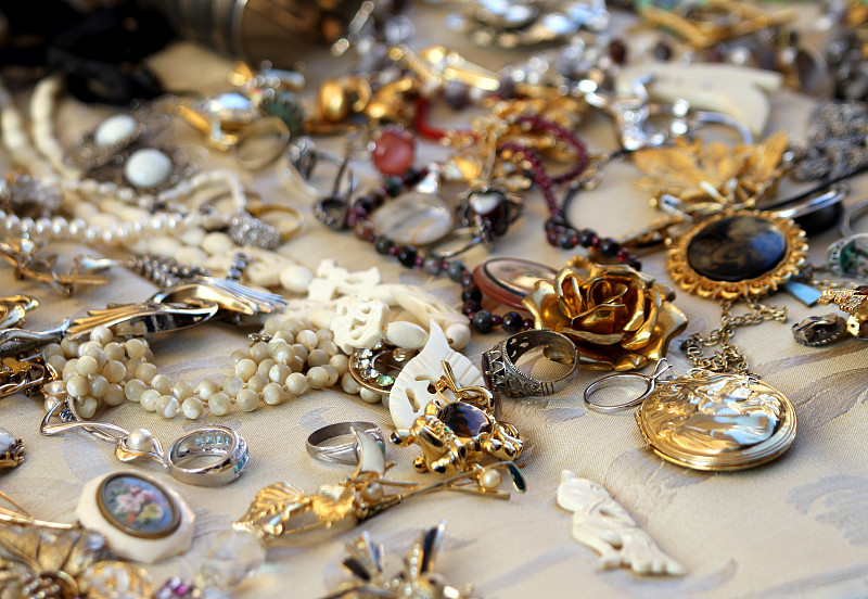 项链,珠宝,待售,古董店,个人随身用品,黄金,古董,水平画幅,古代