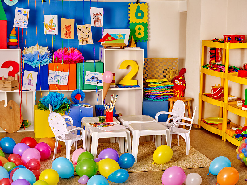 幼儿园,室内,娱乐室,游戏室,游乐场,学校操场,学龄前,教室,气球,地毯