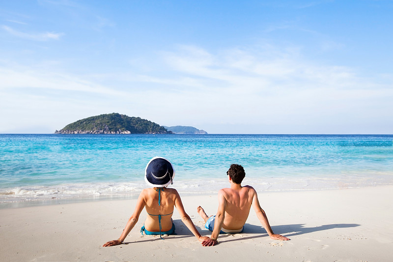 蜜月,日光浴,海滩度假,泰国,海滩,伴侣,留白,休闲活动,健康,旅行者