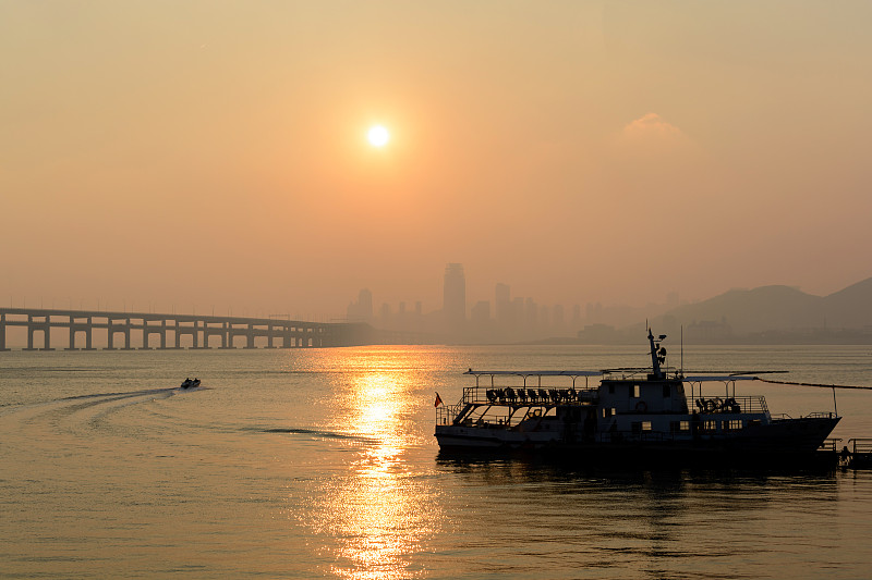 曙暮光,大连,城市,船,水,天空,水平画幅,无人,户外,都市风景