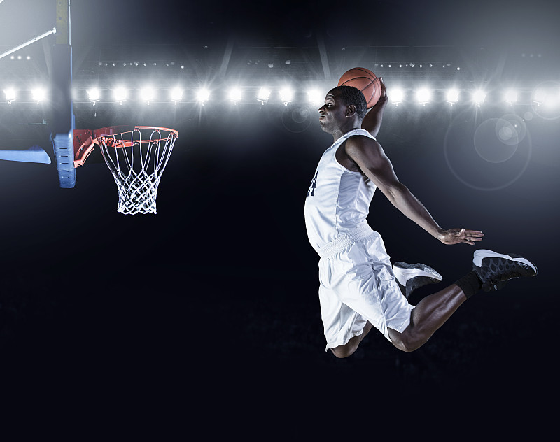 篮球运动员,得分,田径运动员,平衡折角灯,带球上篮,篮球框,职业运动员,篮球运动,跳投,球场