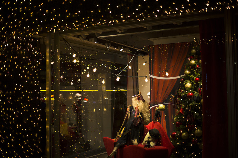 商店,窗户,圣诞装饰,零售展示,水平画幅,夜晚,无人,曙暮光,户外