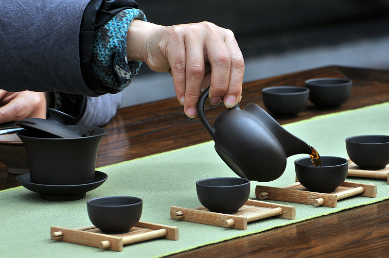中国茶,茶道,烧水壶,选择对焦,褐色,水平画幅,无人,户外,特写,现代