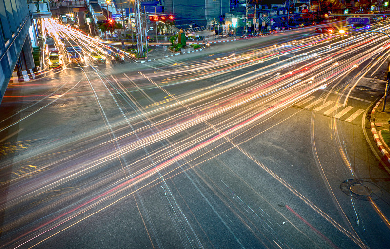 光轨,曼谷,摩托车,水平画幅,无人,交通,户外,十字路口,泰国,路口