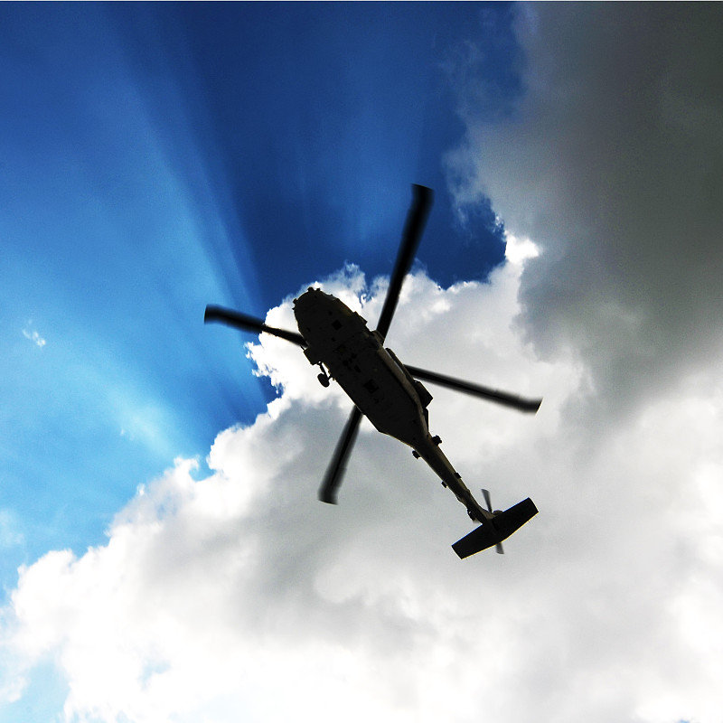 直升机,天空,风,半空中,交通方式,军用直升机,阳光光束,彩色图片,技术,运输直升机