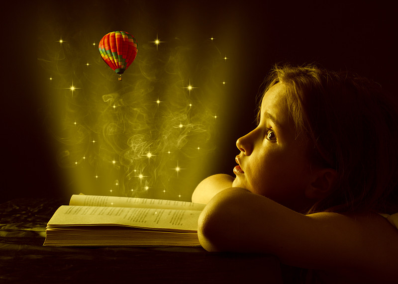 书,魔术,文学,幻想,童话故事,智慧,好奇心,儿童,女生,开着的