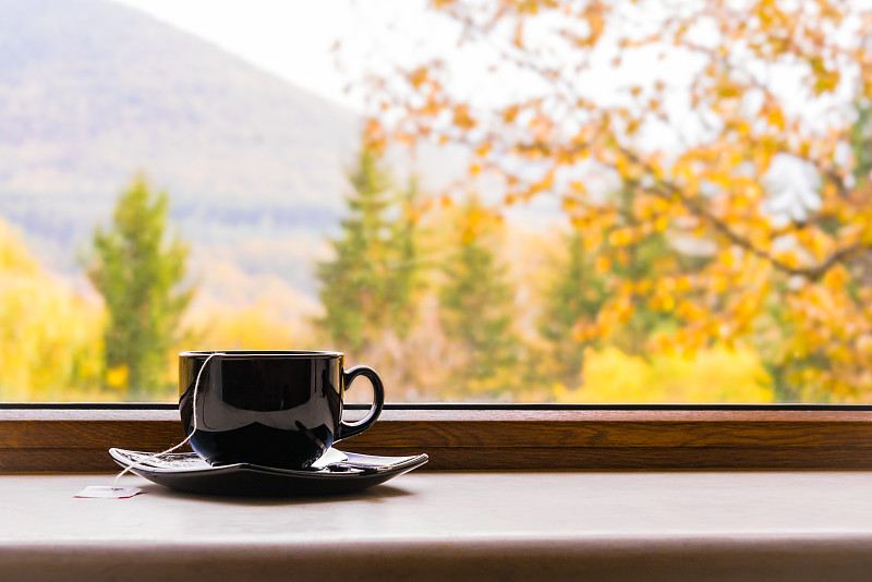 透过窗户往外看,窗户,秋天,前面,茶杯,窗台,看风景,茶,热,早晨