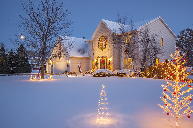 明亮,雪,华丽的,夜晚,节日,住房,曝光过度,圣诞小彩灯,庭院