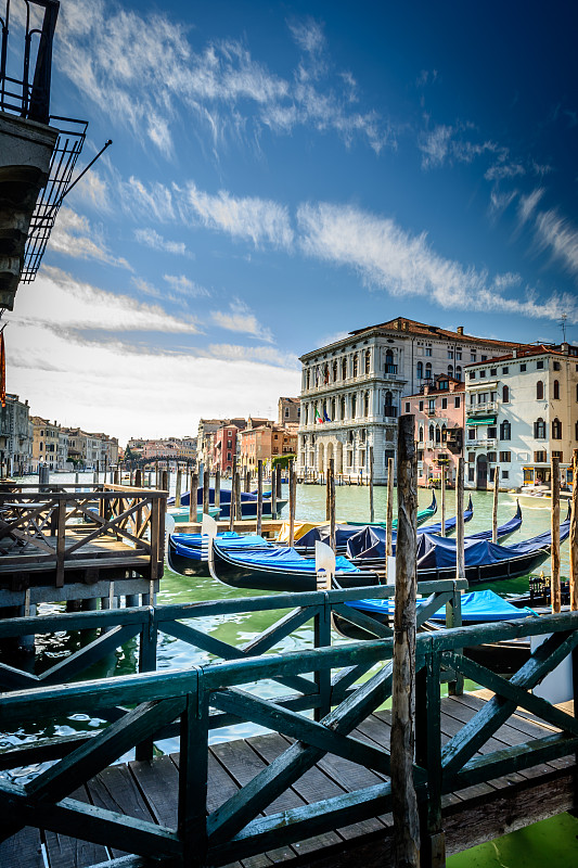 尖头平底船,威尼斯,威尼斯酒店,船夫,垂直画幅,水,天空,威尼托大区,传统
