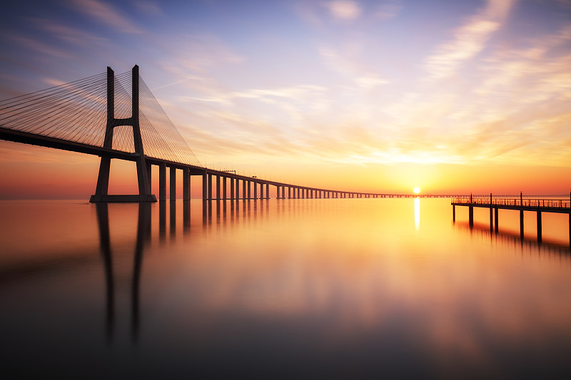 里斯本,葡萄牙,瓦斯科·达·伽马大桥,塔霍河,桥,长的,水湾,非凡的,悬挂的,建筑