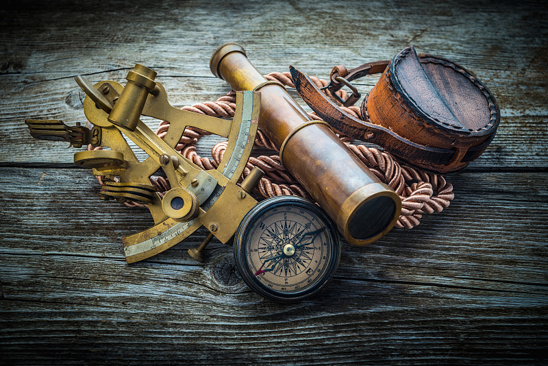六分仪,罗盘,木材,航海罗盘,便携式望远镜,望远镜,青铜色,古董,航海设备,手稿