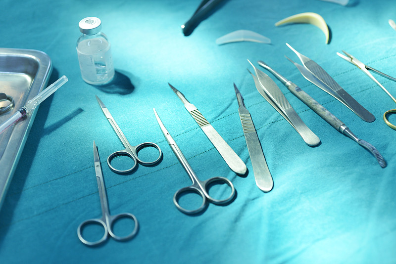手术器械,硅树脂,手术剪刀,隆鼻手术,整形手术,手术衣,镊子,足球服,手术室,美
